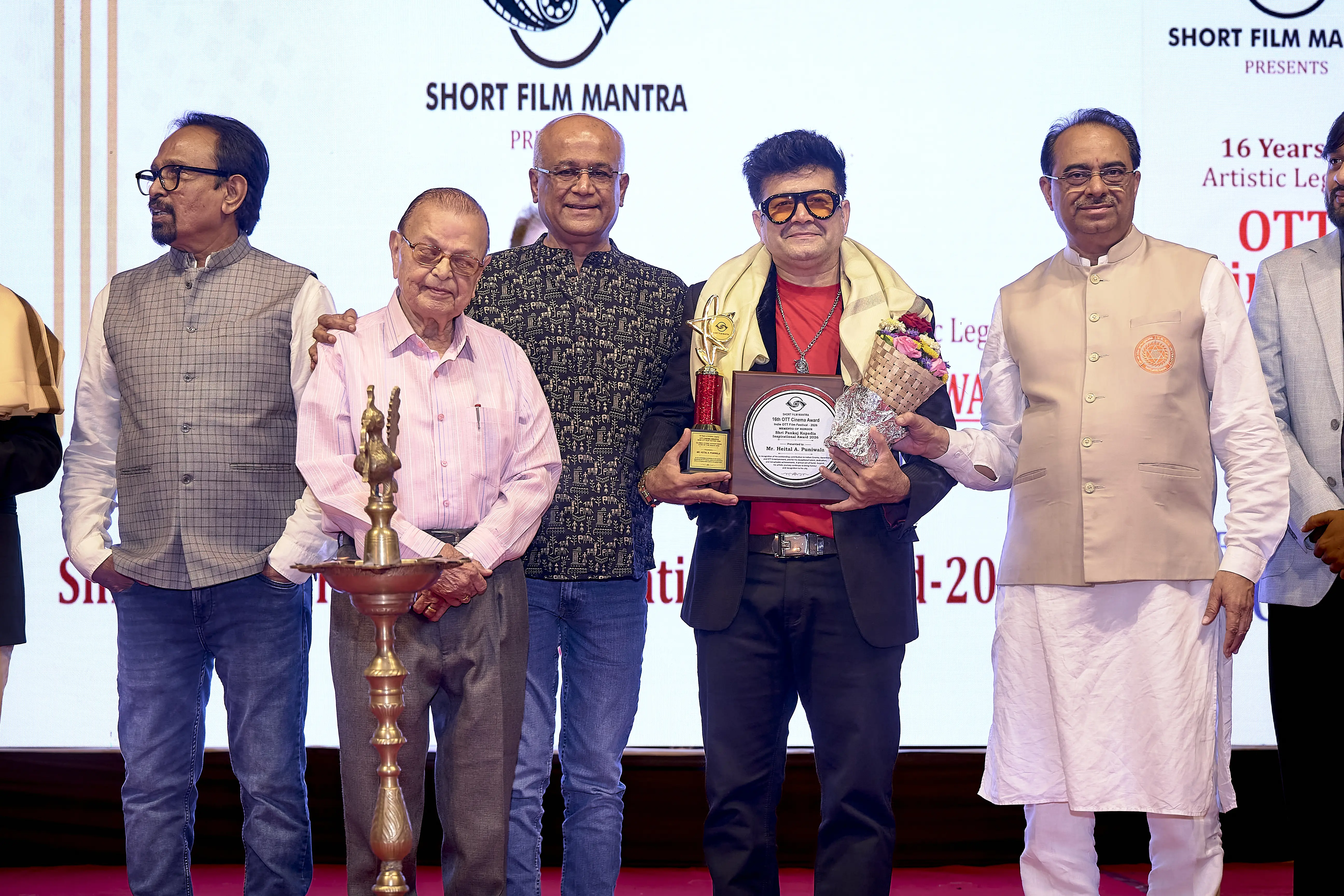 https://ottcinemaaward.com/upload/award/1790673500dr hetal copy.png6.webp